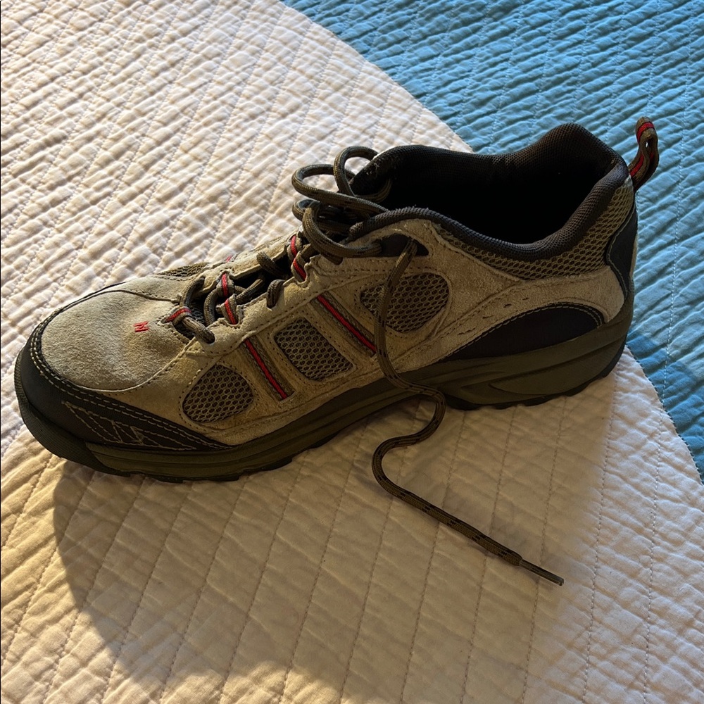 Men's New Balance 646 Walking Shoes — Size 10, 2E (Wide) - Picture 5 of 8